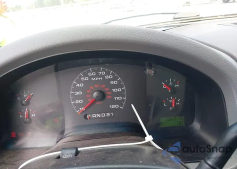 2008 Ford F-150 Stx/Xl/Xlt z USA, uszkodzony, nr VIN 1FTRF12278KD88628